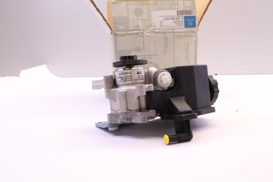 Original OE MERCEDES-BENZ Servopumpe A0024661001