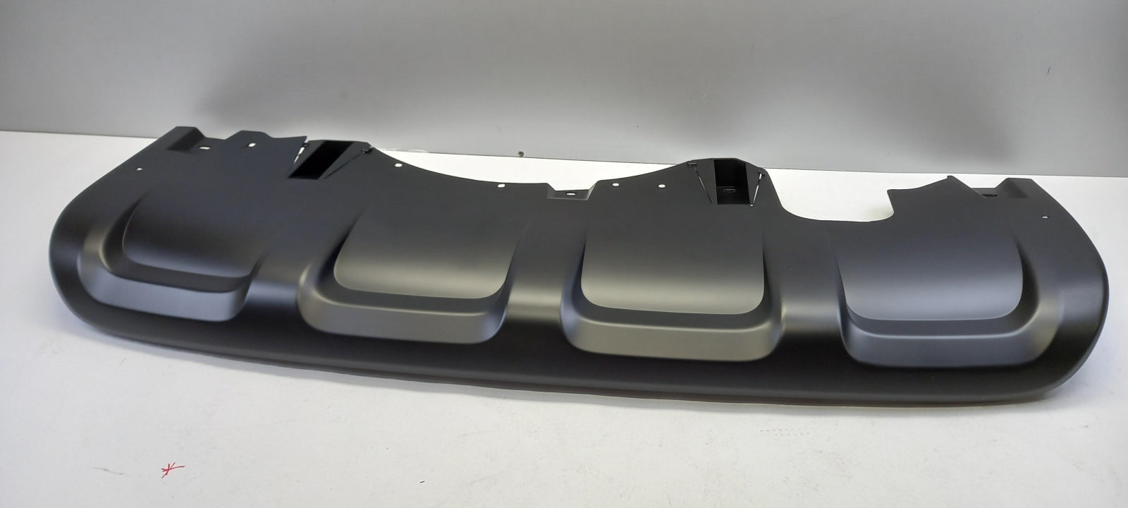 Original FIAT 500L 2012- Stoßfängerabdeckung matt-schwarz unten hinten 735601971