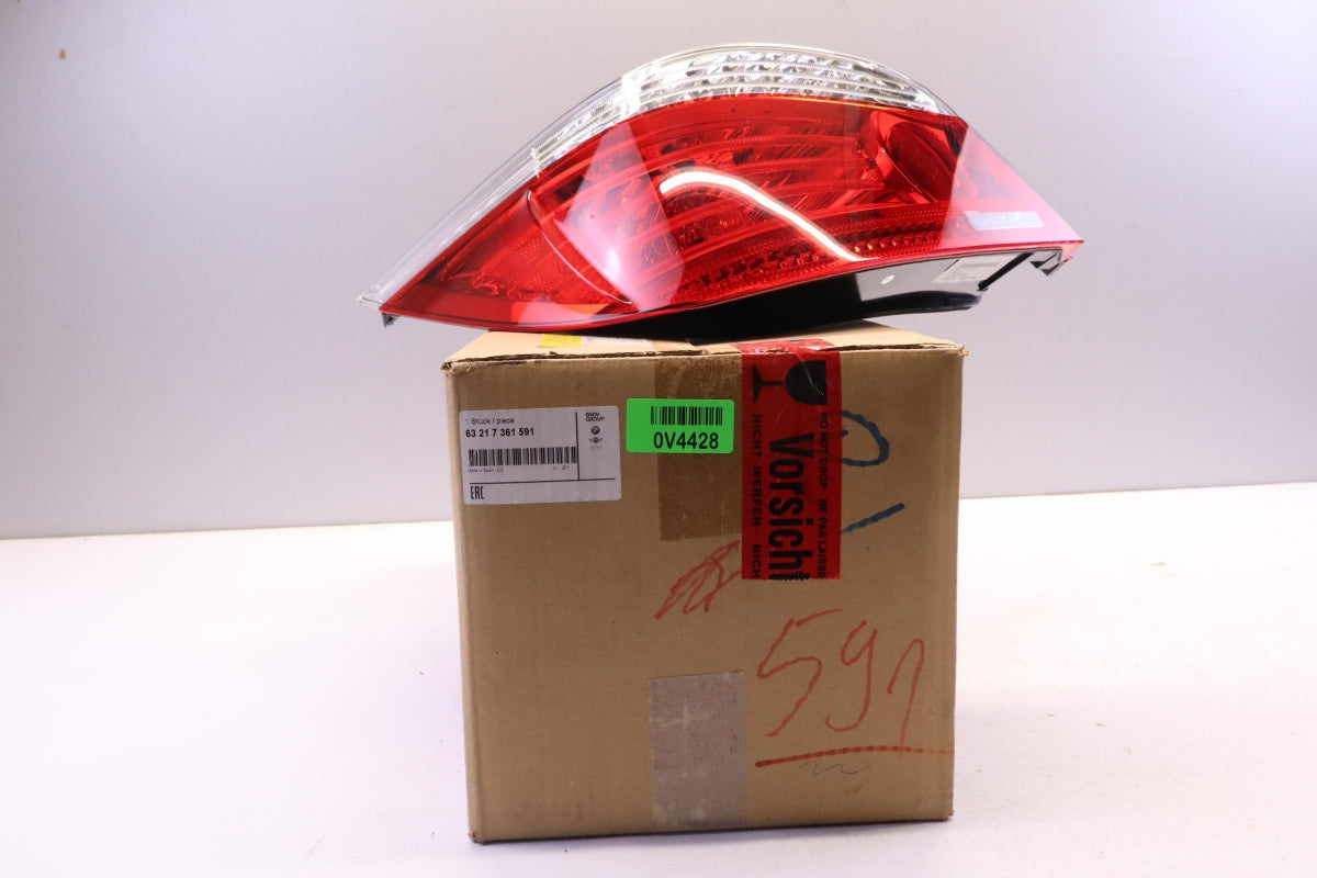 Original OE BMW Heckleuchte 63217361591
