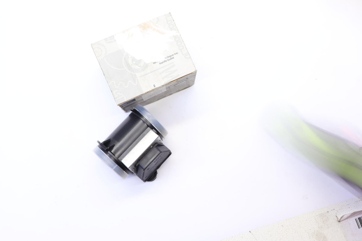 Original OE MERCEDES-BENZ Luftmassenmesser A0000940648