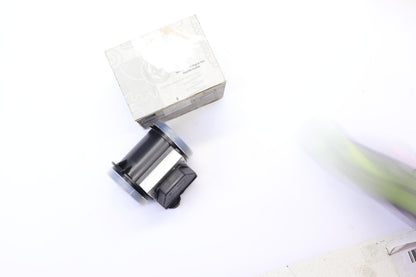 Original OE MERCEDES-BENZ Luftmassenmesser A0000940648