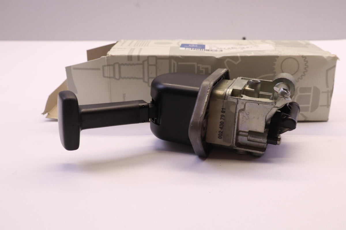 Original OE MERCEDES-BENZ Handbremsventil A0024307981