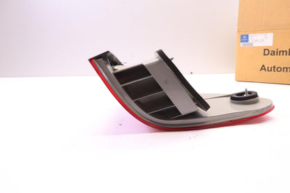 Original MERCEDES-BENZ E-klasse S211 Heckleuchte außen links A2118201164