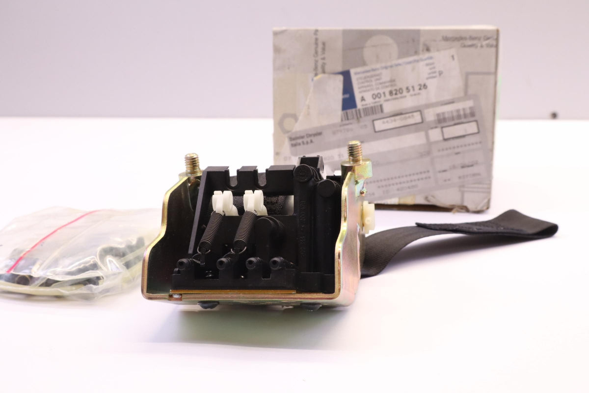 Original MERCEDES-BENZ O530 Sitz Ventil A0018205126