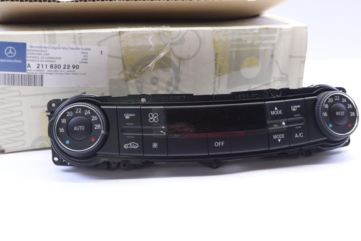 Original MERCEDES-BENZ E-klasse W211 S211 Heizungsbetätigung A2118302390