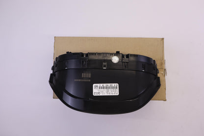 Original MERCEDES-BENZ B-klasse W245 Kombiinstrument A1694402411