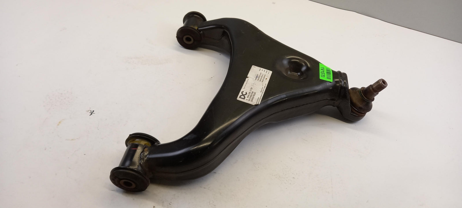 Original MERCEDES-BENZ W904 W905 Sprinter Querlenker vorne rechts A9043301707