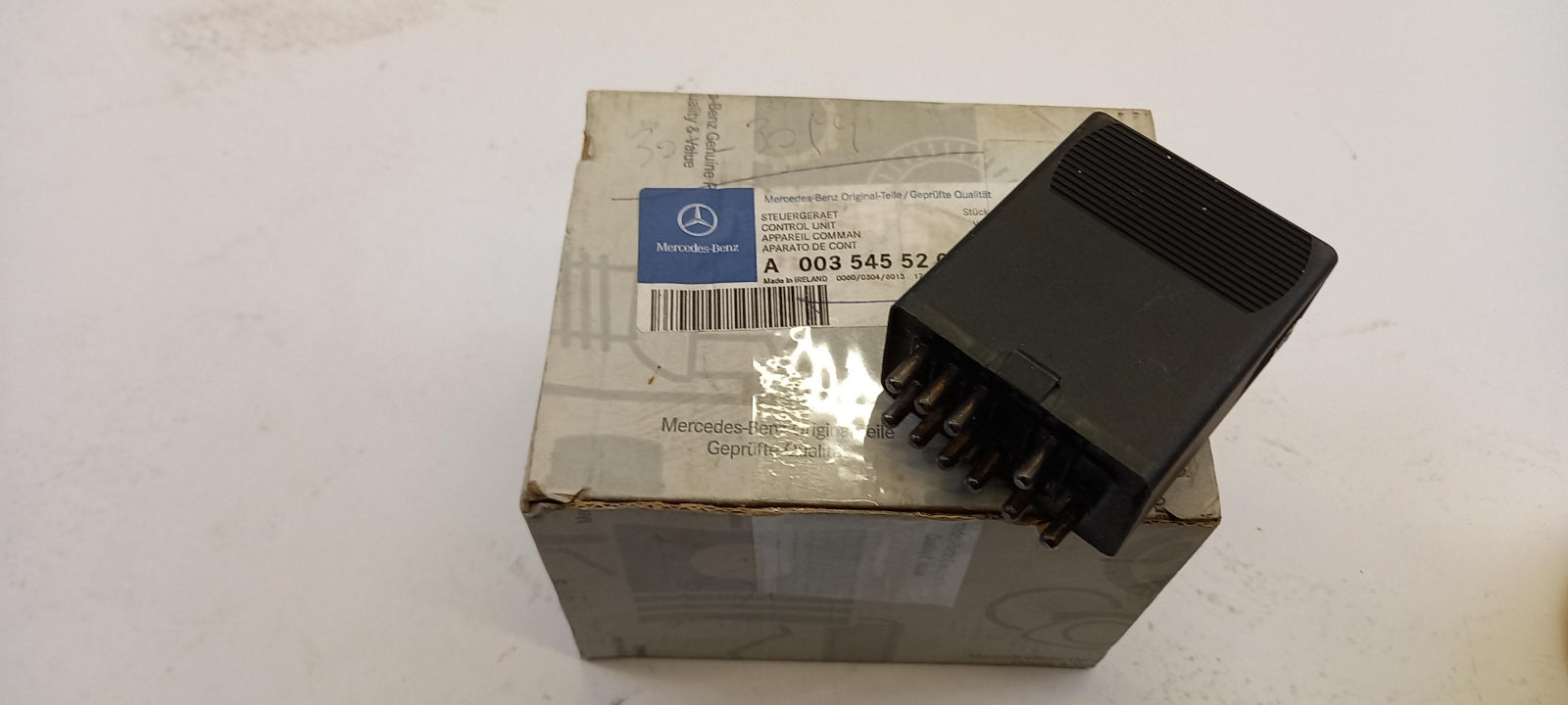 Original MERCEDES-BENZ Sprinter W901-905 Klimaanlage Relais A0035455205