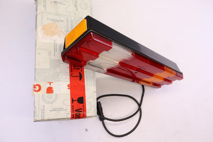 Original MERCEDES-BENZ LKW SK MK Sclußleuchte Heckleuchte links A0015402970