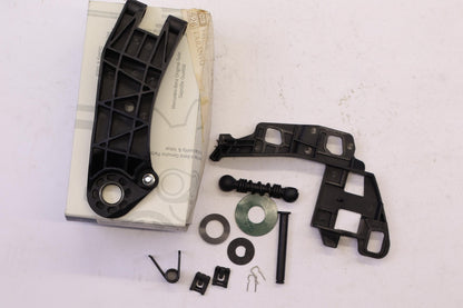 Original MERCEDES-BENZ SLK R171 Hutablage Halterung rechts A1717901435