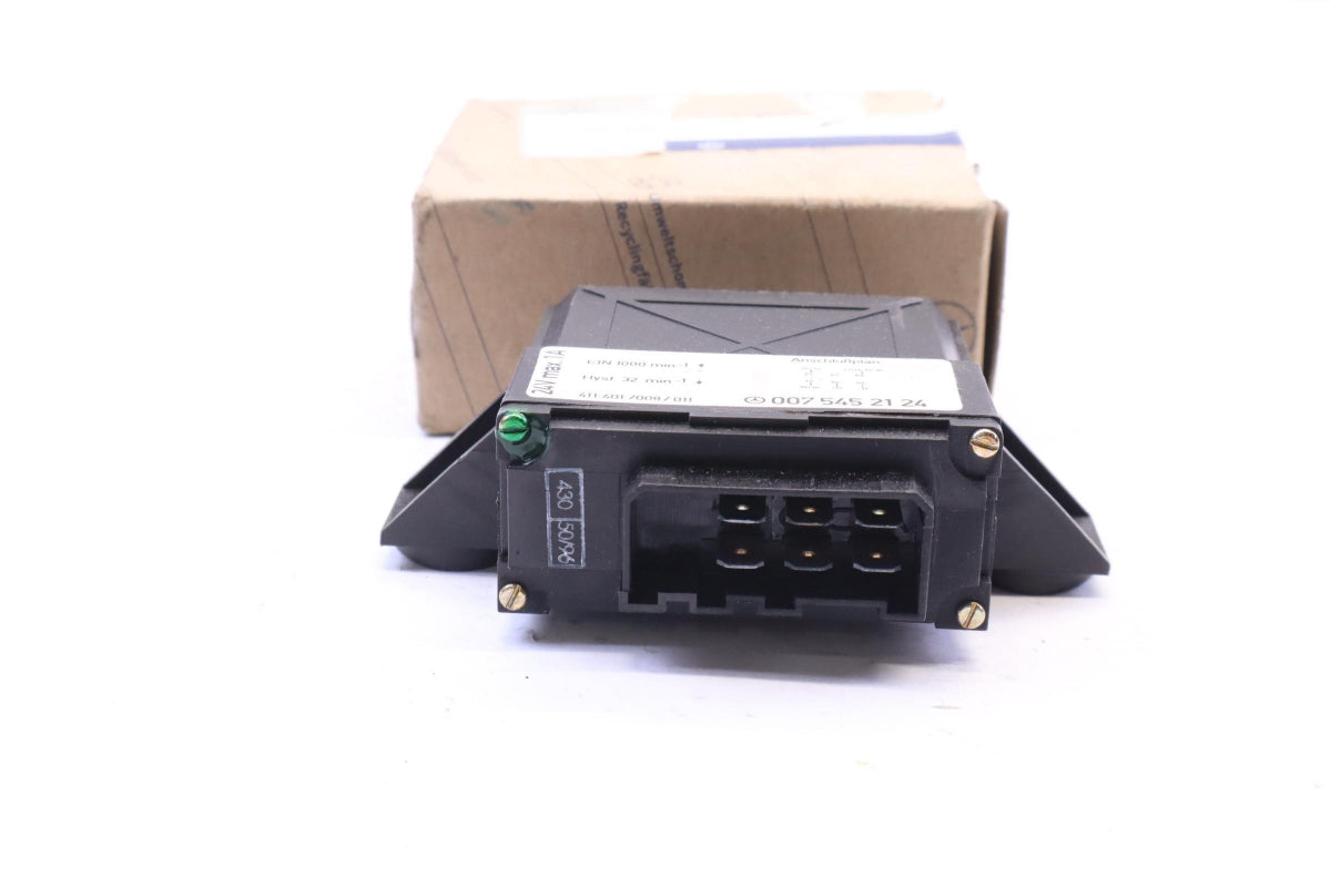 Original MERCEDES-BENZ Vario 818D OM904LA Steuergerät A0075452124