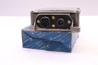 Original MERCEDES-BENZ /8 W114 W115 S SL-Klasse Zündung Steuergerät A0005458432