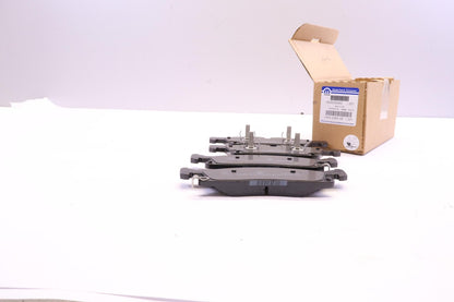 Original JEEP Grand Cherokee DODGE Durango Bremsbeläge Vorne 68052369AE