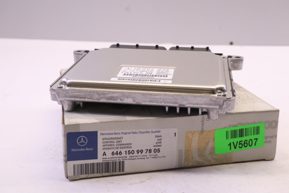 Original MERCEDES-BENZ E-Klasse W211 Motorsteuergerät A646150997805
