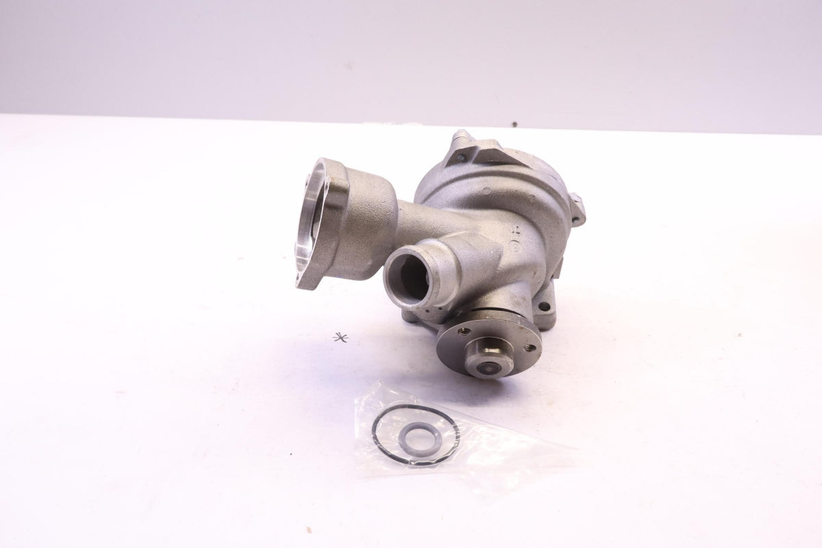 Original OE MERCEDES-BENZ Wasserpumpe A1032003701