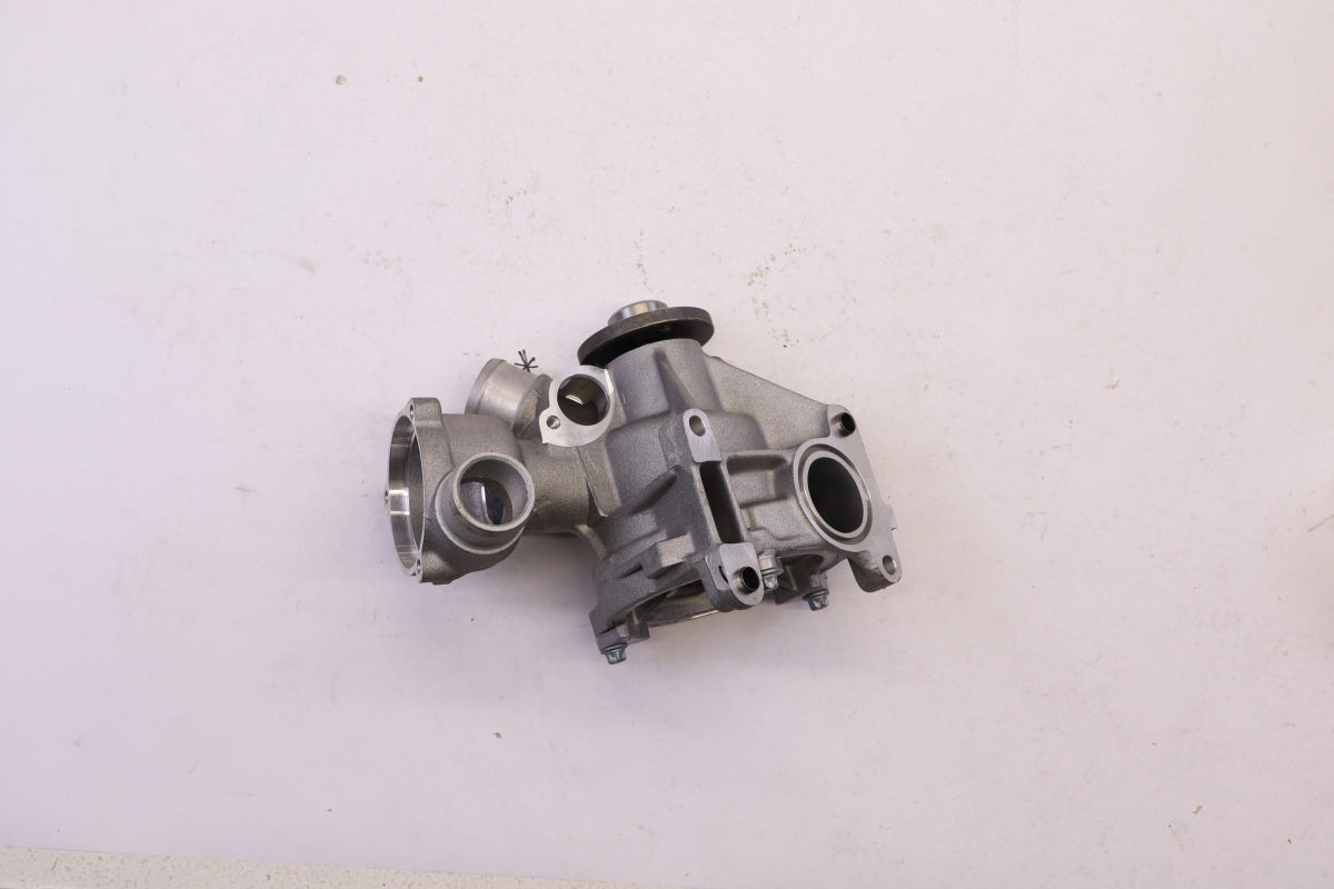 Original OE MERCEDES-BENZ Wasserpumpe A1032003701