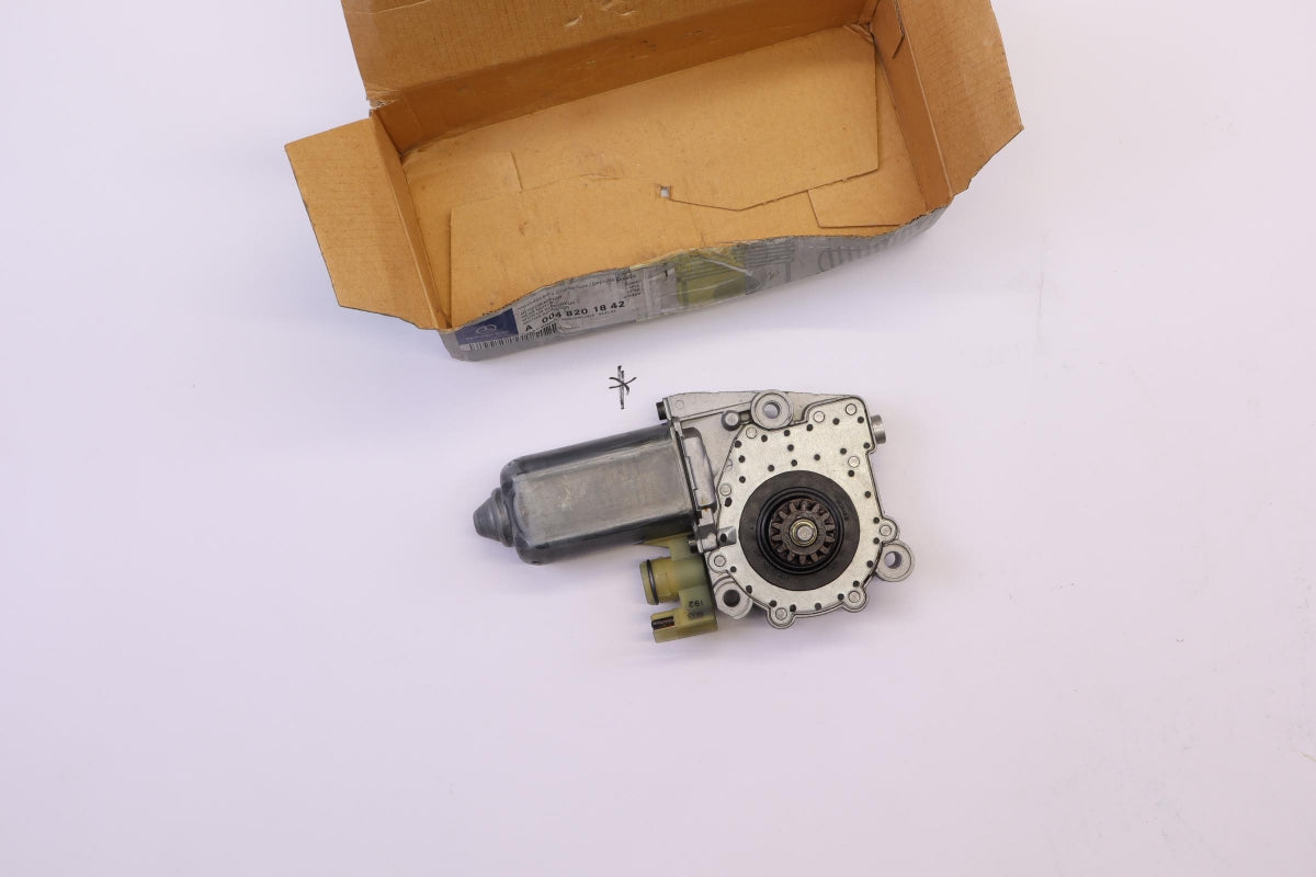 Original MERCEDES-BENZ S-klasse W140 Fensterhebermotor vorne rechts A0048201842