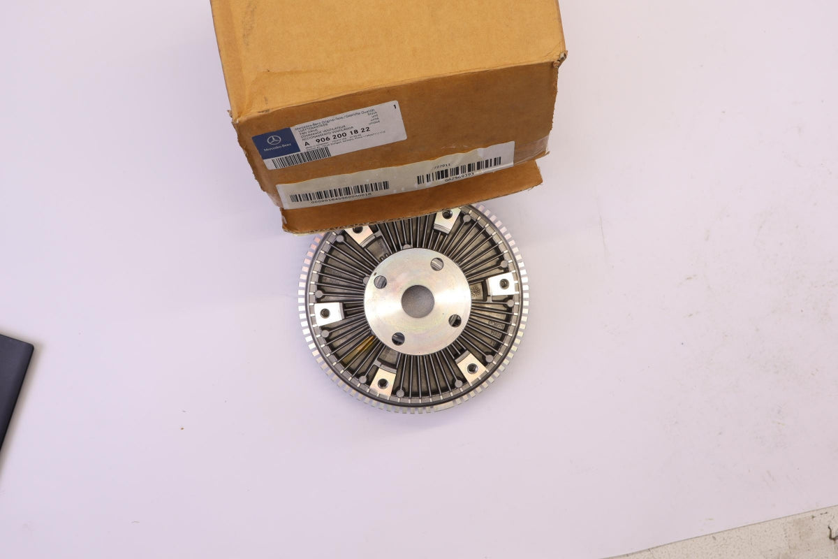 Original MERCEDES-BENZ LKW OM904LA OM906LA Kühlerlüfter Kupplung A9062001822