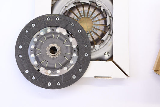 Original OE OPEL Kupplungssatz 95518833