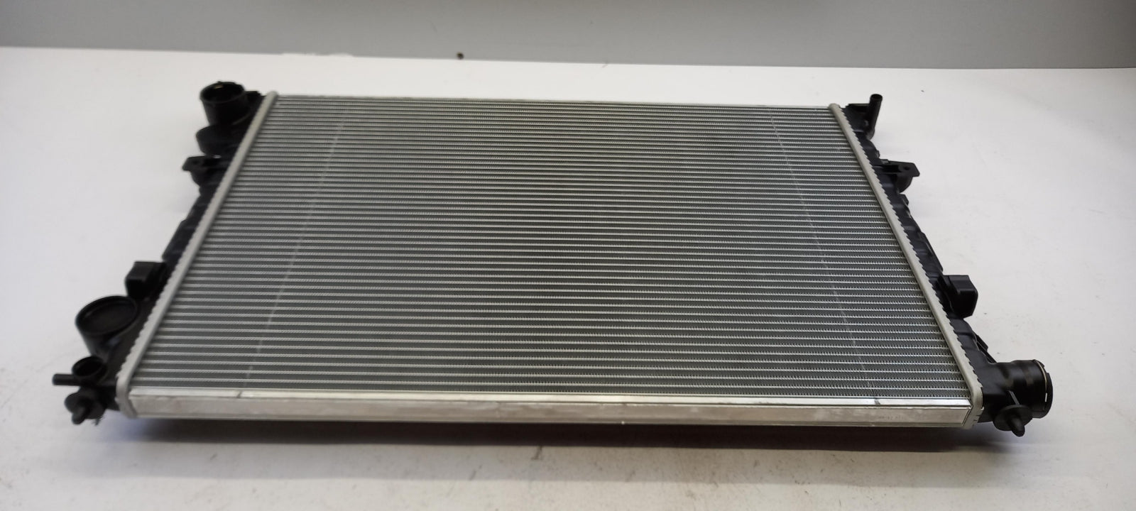 Original PEUGEOT 806 Expert CITROEN Evasion Jumpy Wasserkühler 133072