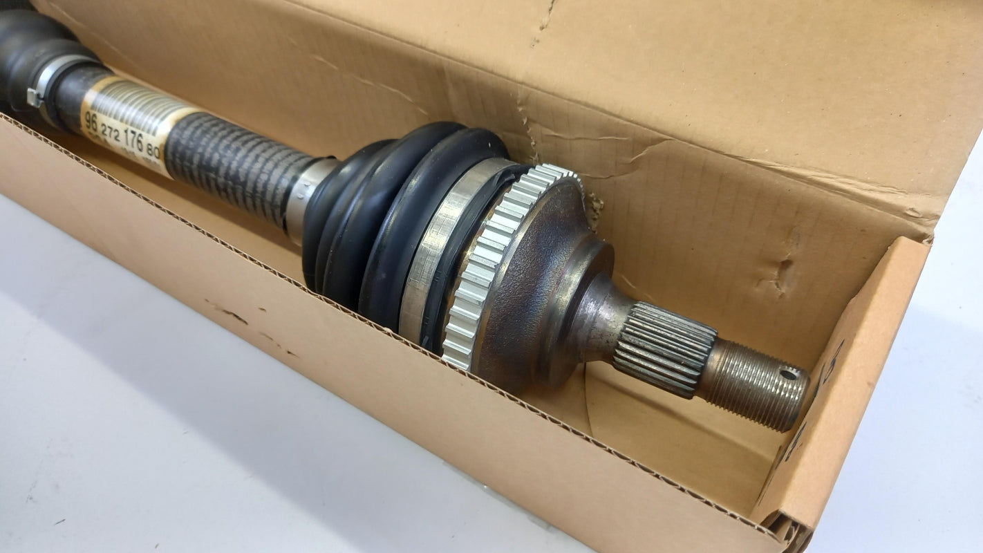 Original PEUGEOT 206 Antriebswelle links 3272Y9