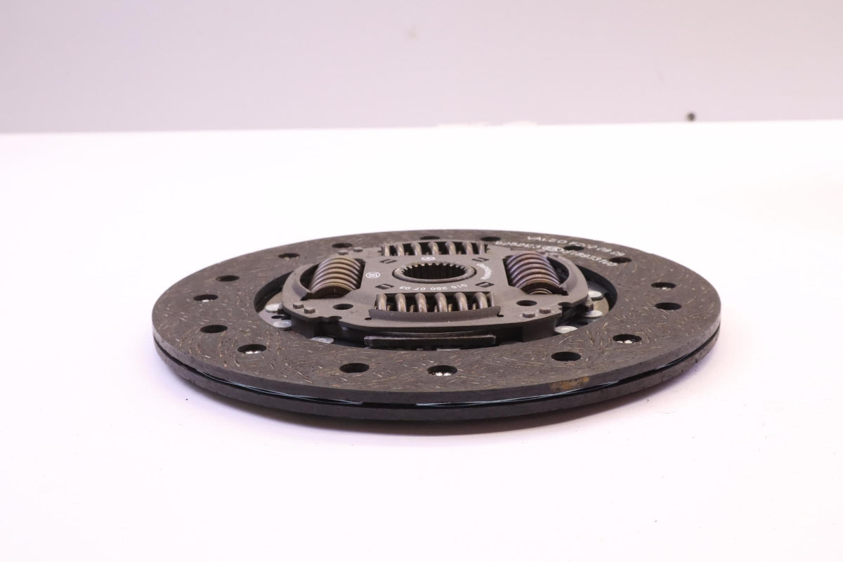 Original MERCEDES-BENZ Vito W638 Sprinter W901-905 Kupplungsscheibe A0152500703