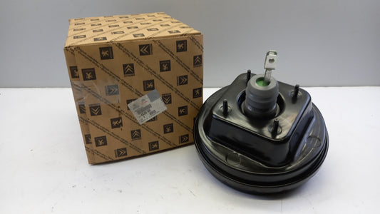 Original PEUGEOT 504 Bremskraftverstärker 453565