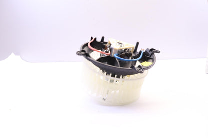 Original MERCEDES-BENZ E-klasse W210 S210 Gebläsemotor A2108202442