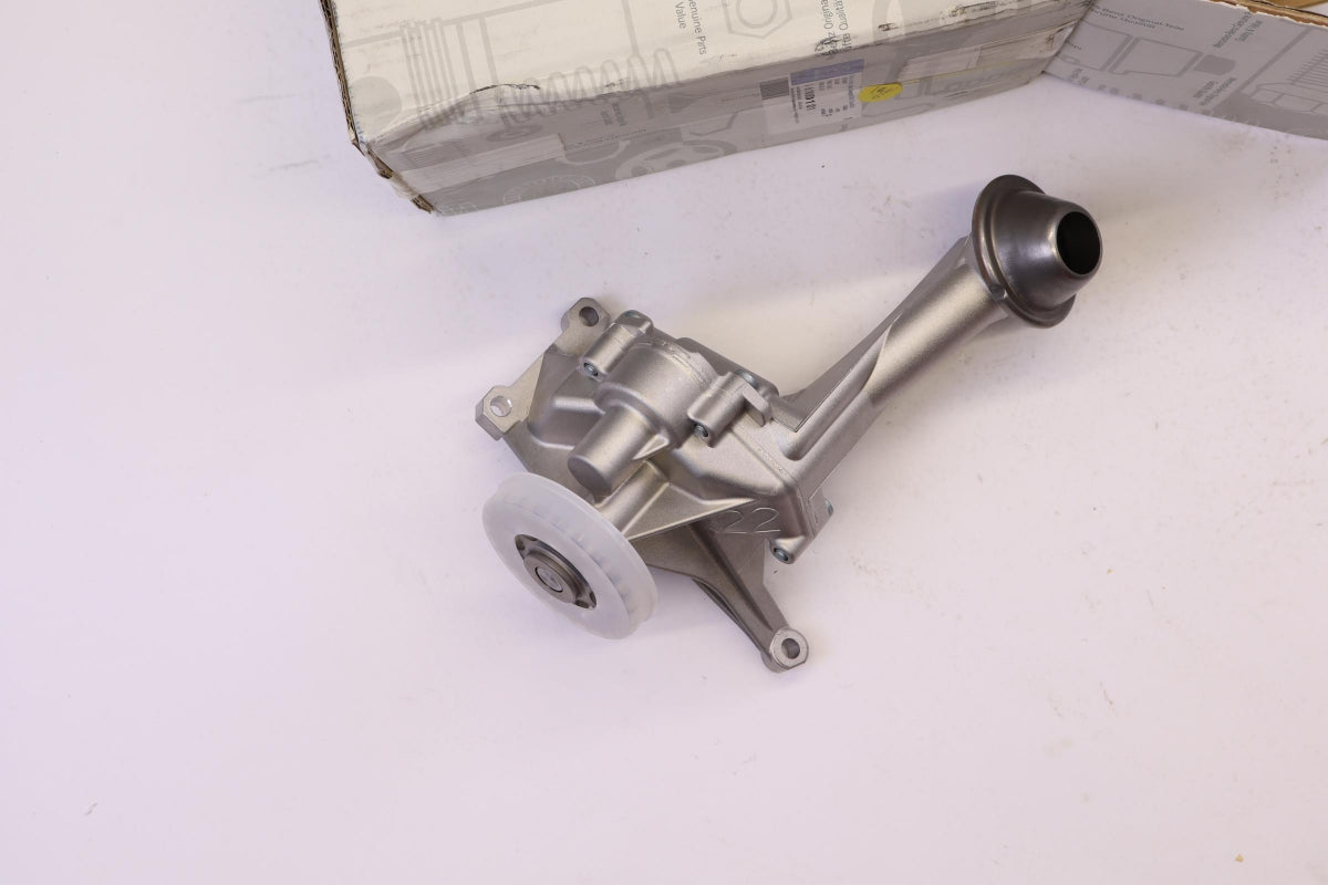 Original MERCEDES-BENZ Vito W638 Sprinter W901-905 Ölpumpe A6111800101