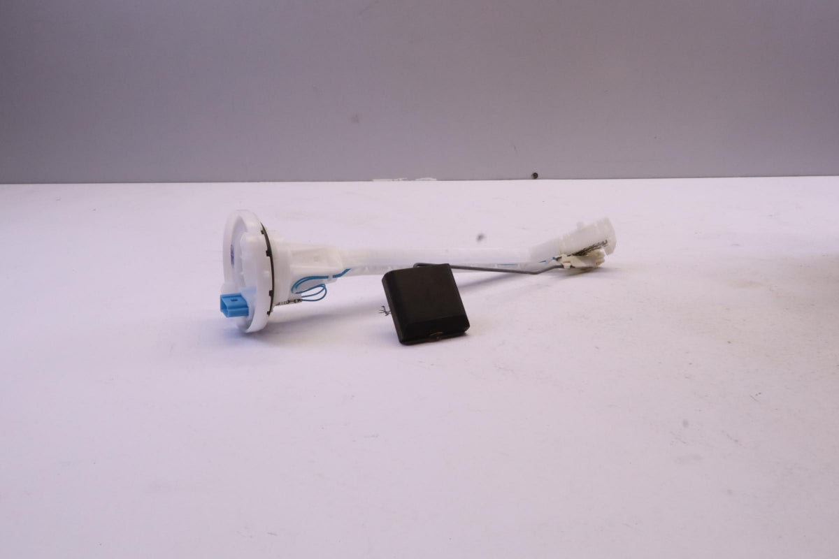 Original OE MERCEDES-BENZ Kraftstoffvorrat Sensor A2105424317