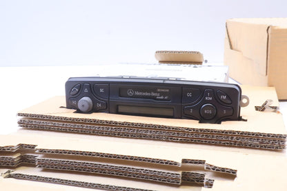 Original MERCEDES-BENZ Vito CLK CLC C-Klasse Multimedia Haupteinheit A2038201686