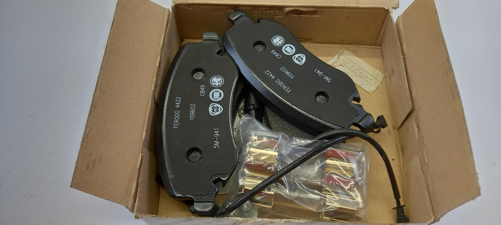 Original LANCIA Thesis SJ '01-'07 Bremsbeläge Bremsklötze vorne 77362272
