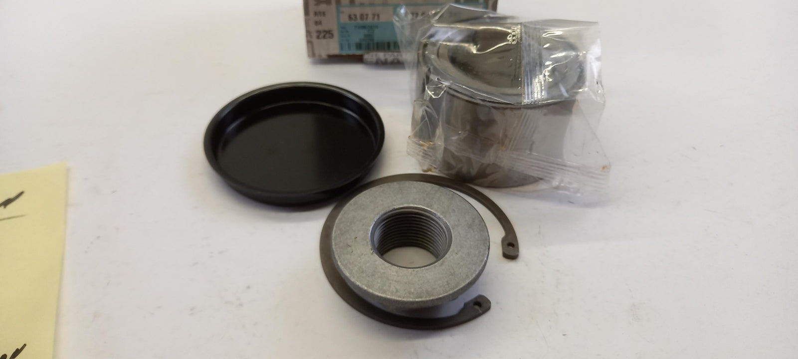 Original RENAULT Master II Radlagersatz hinten 7701206742