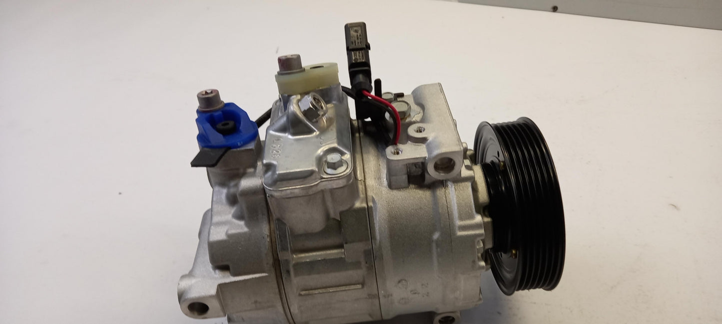 Original AUDI A4/S4 8H/8E Klimakompressor 8E0260805F