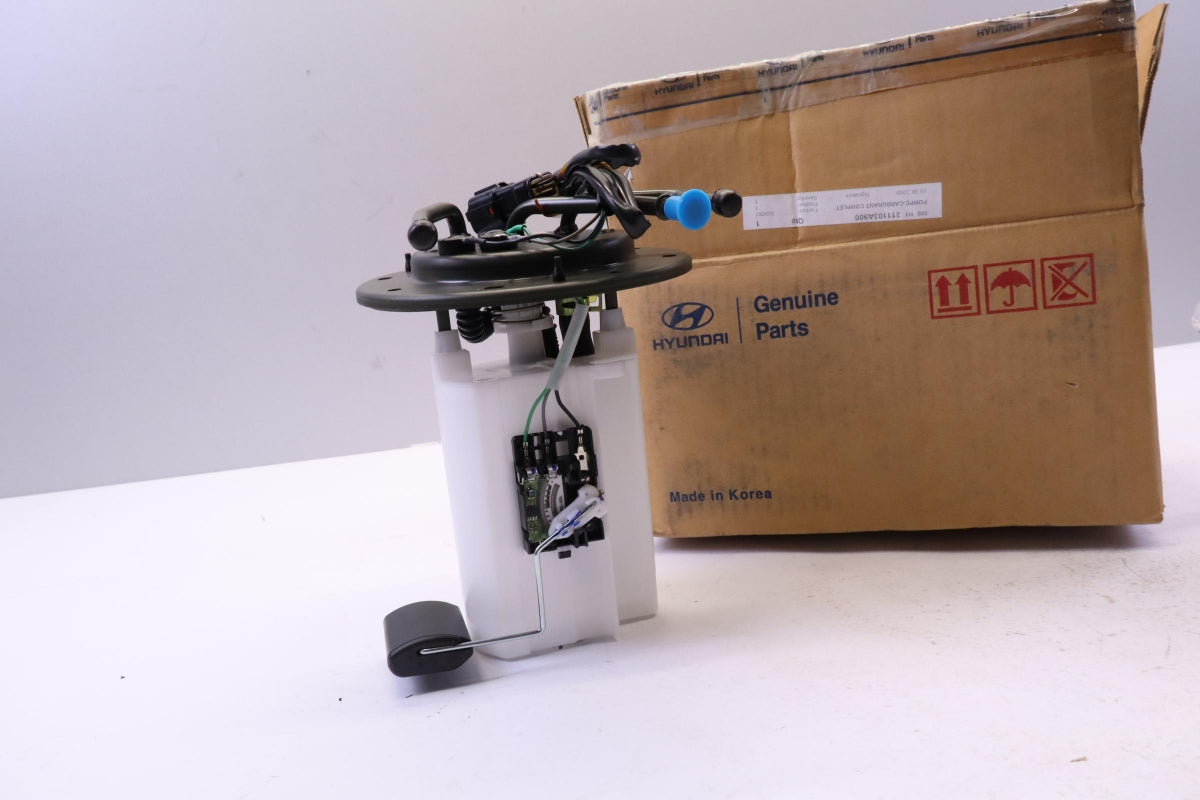 Original HYUNDAI Trajet 00-06 Kraftstoffpumpe 311103A900