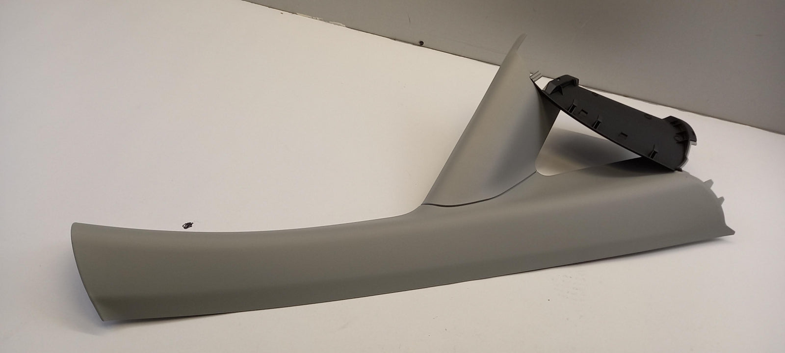 Original OE MERCEDES-BENZ Säulenverkleidung A63969040537D43