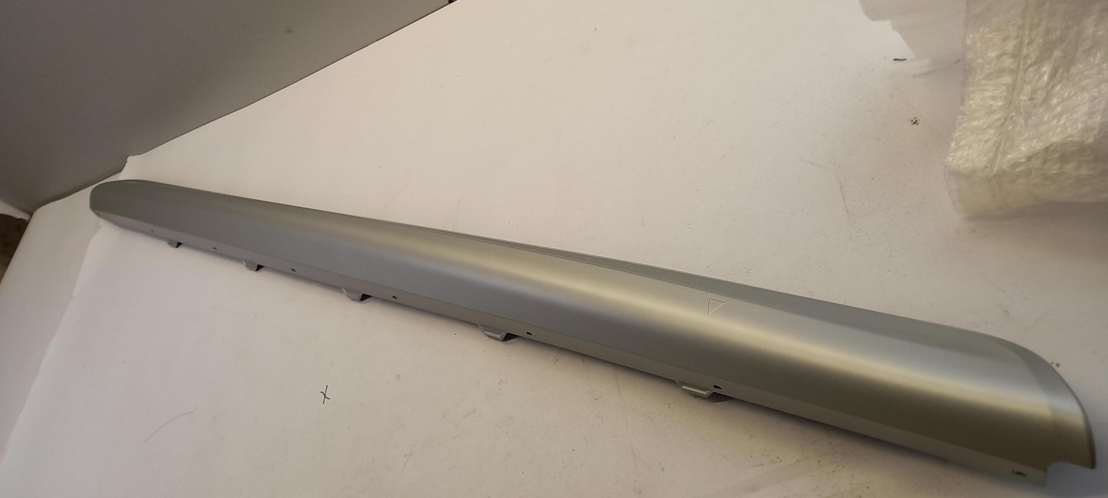 Original MINI Countryman F60 Schwellerleiste links ALL4 weißalu 51777411085