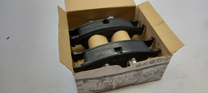 Original AUDI A8 III '11-'17 Q5 I '12-'17 Bremsbeläge vorne 8R0698151F