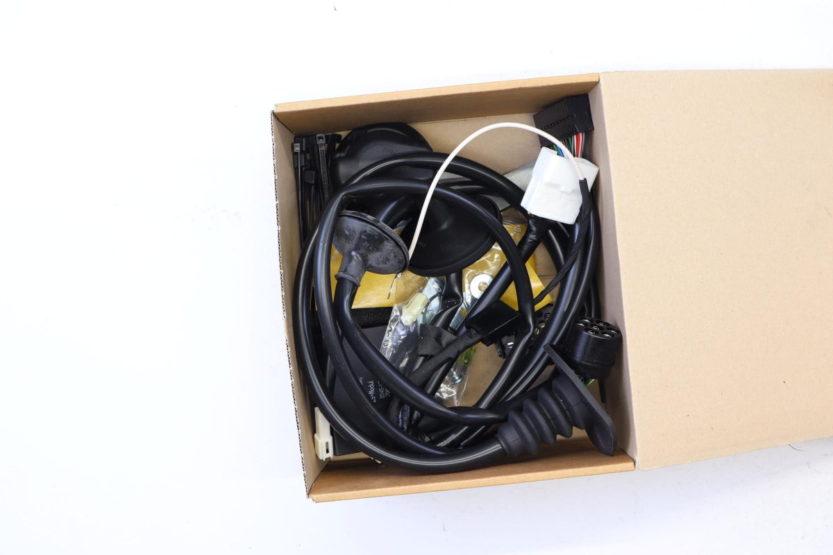 Original TOYOTA Land Cruiser Prado Anhängerkupplung Elektrosatz 7-pol PW5D060561