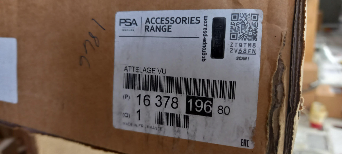 Original PEUGEOT Expert CITROEN Jumpy Anhängerkupplung 1637819680