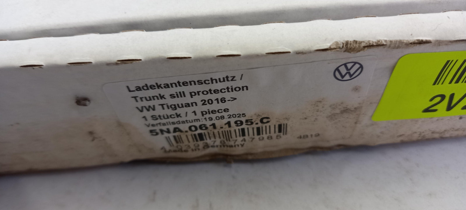 Original OE Volkswagen Ladekantenschutz 5NA061195C
