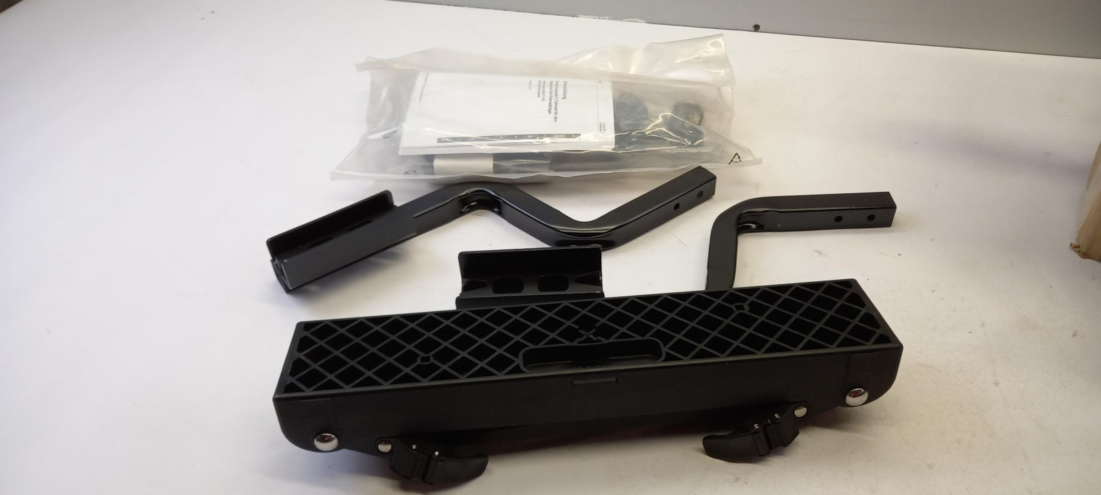 Original AUDI Nachrüstsatz für Fahrradträger zur 3. Fahrrades 4G0071105