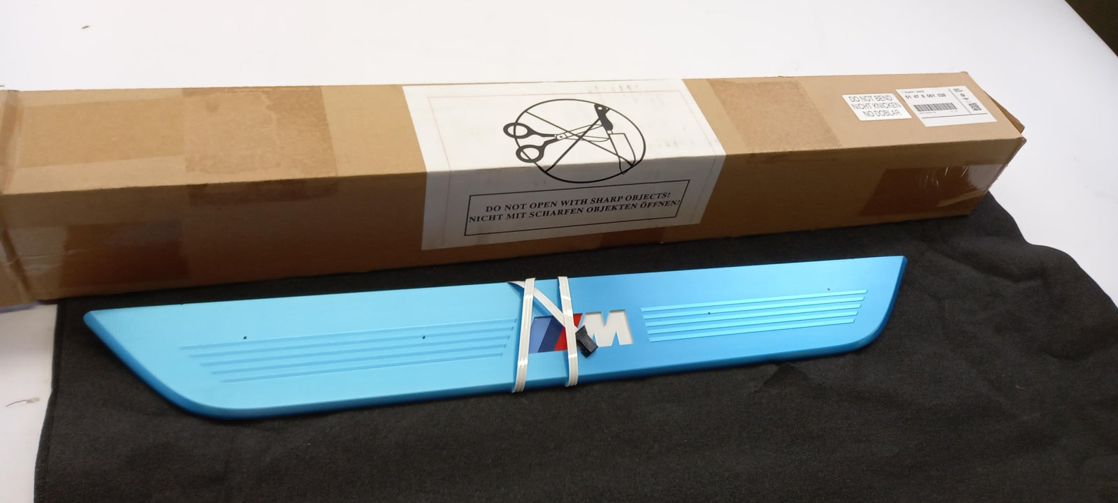 Original BMW 7er G11 G12 M Einstiegsleiste beleuchtet vorne 51478061028