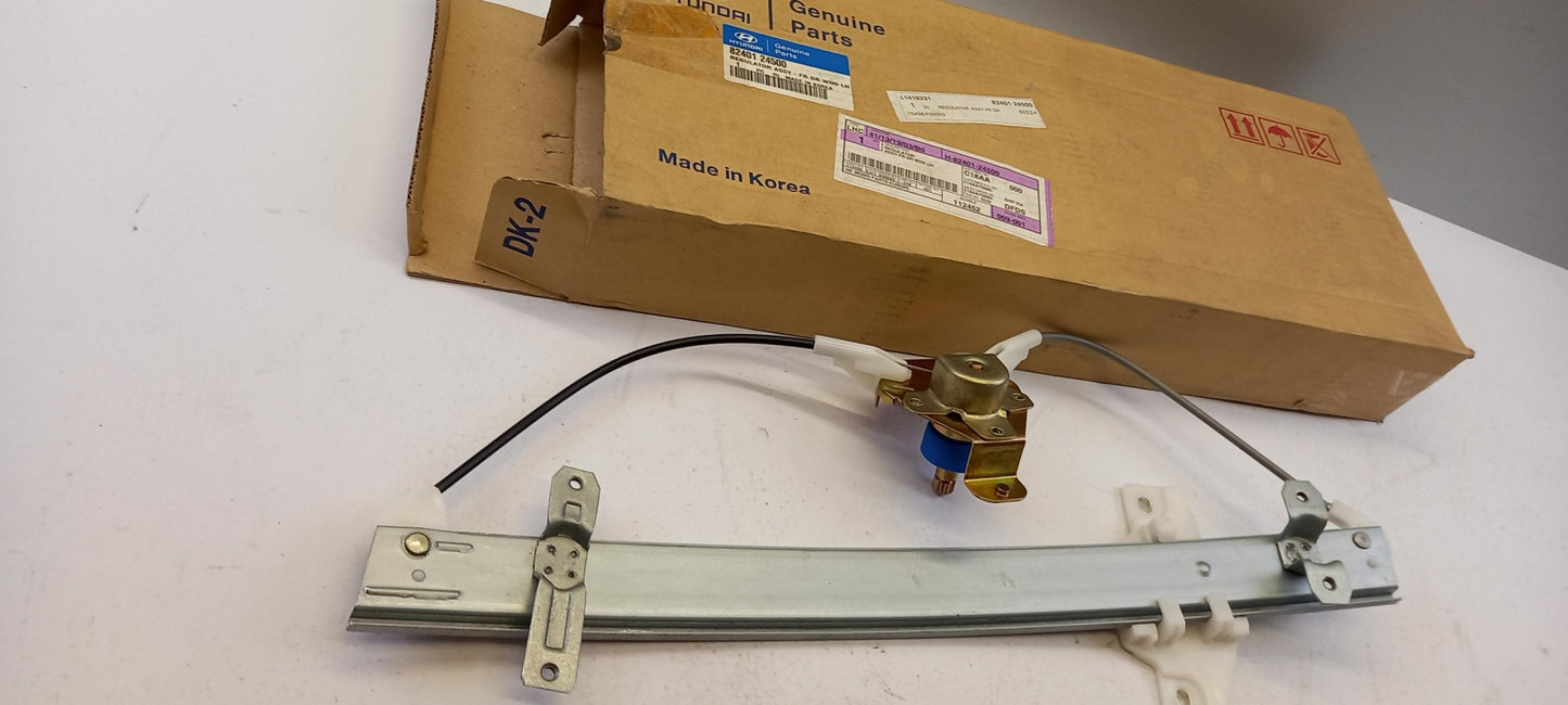 Original OE HYUNDAI/KIA Fensterheber 8240124500