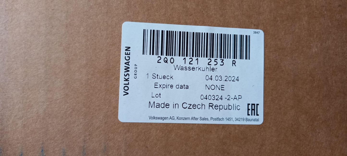 Original OE Volkswagen Wasserkühler 2Q0121253R