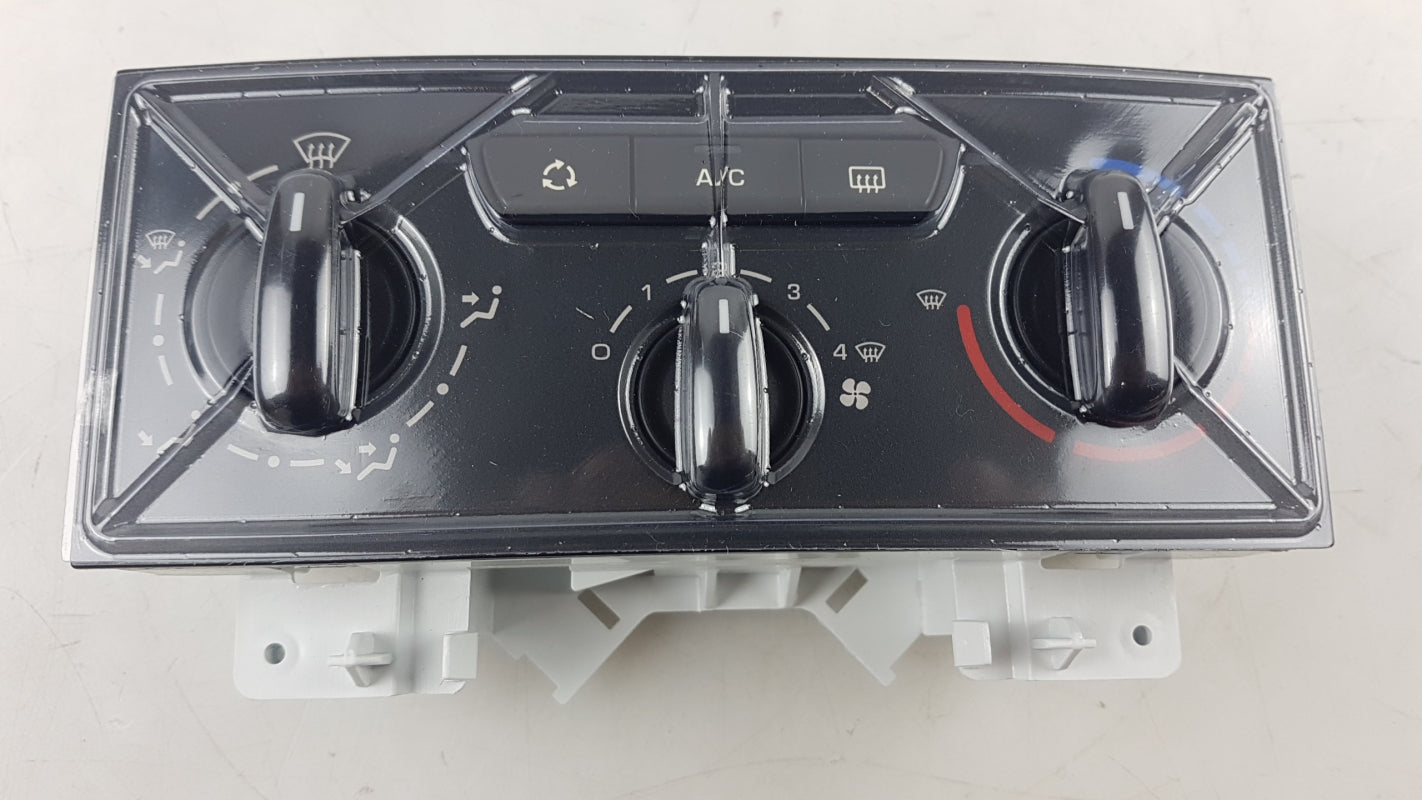 Original FIAT Scudo 2007- Heizungsbetätigung Klimabedienteil 1497444898