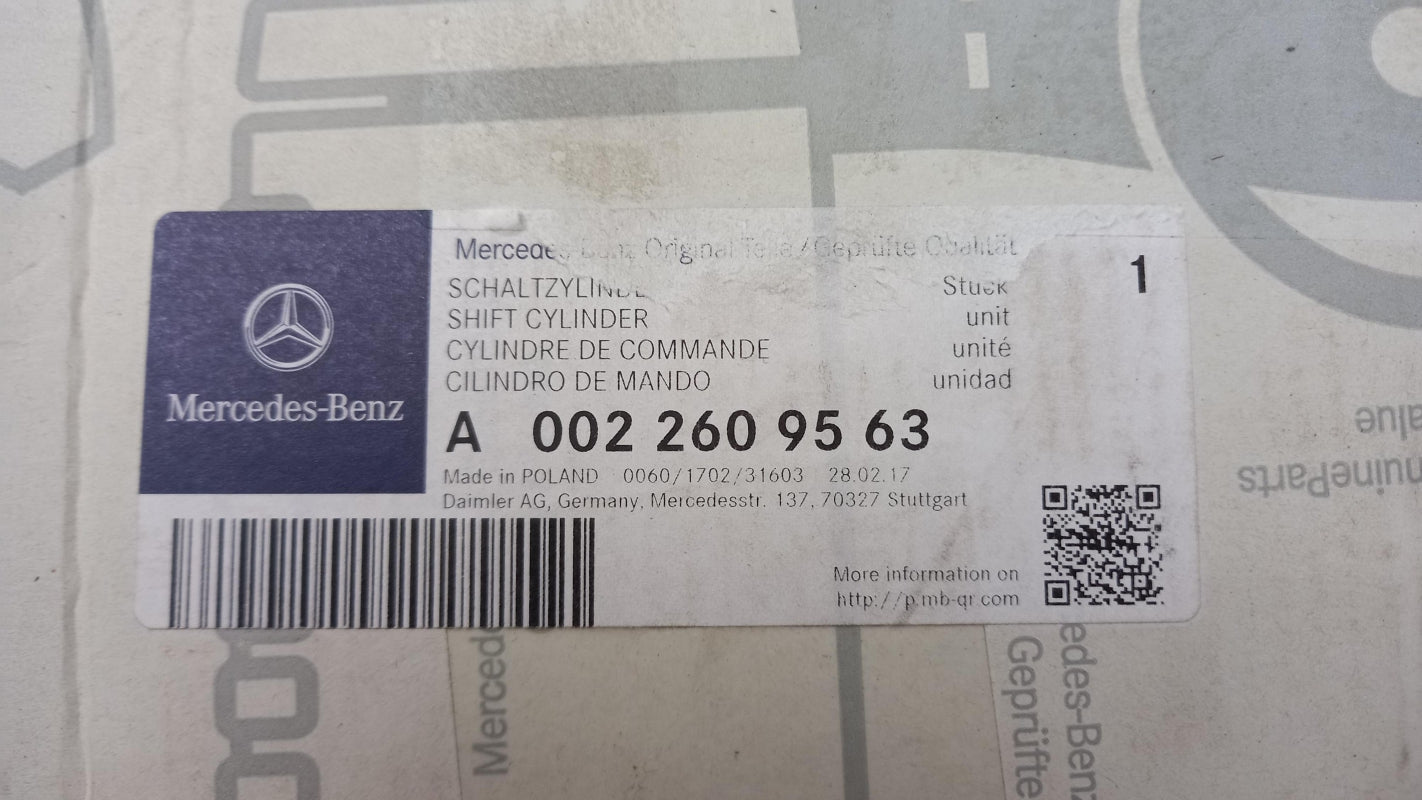 Original MERCEDES-BENZ Actros MP2 MP3 Shifting Zylinder A0022609563