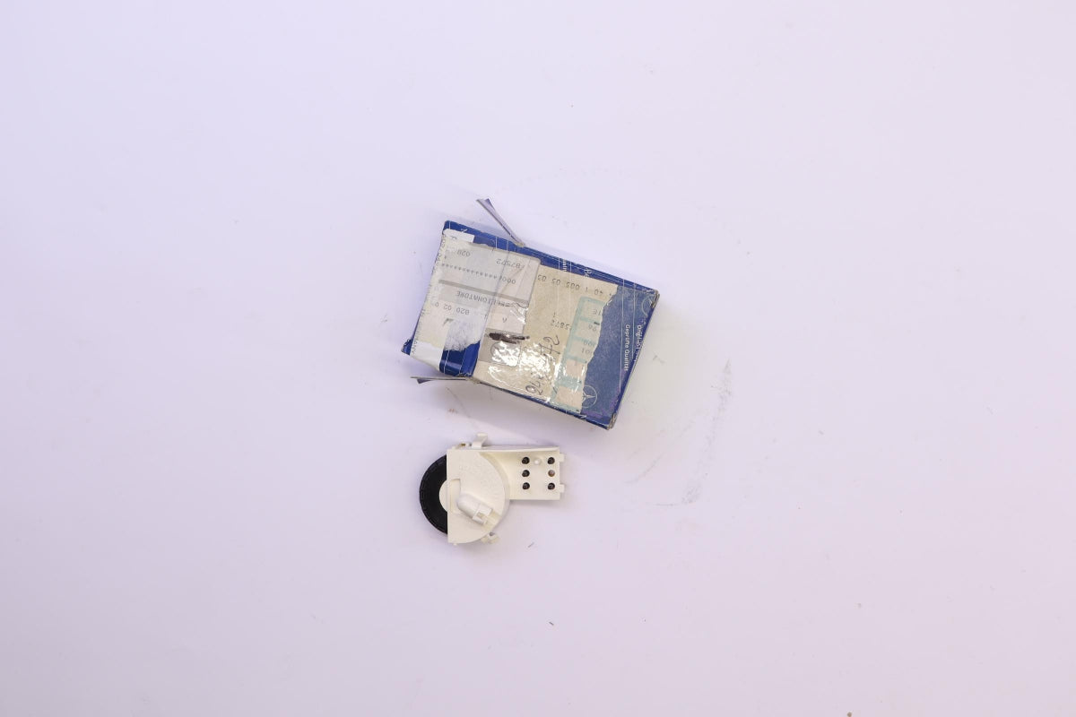 Original OE MERCEDES-BENZ Heizungsbetätigung A1268200203
