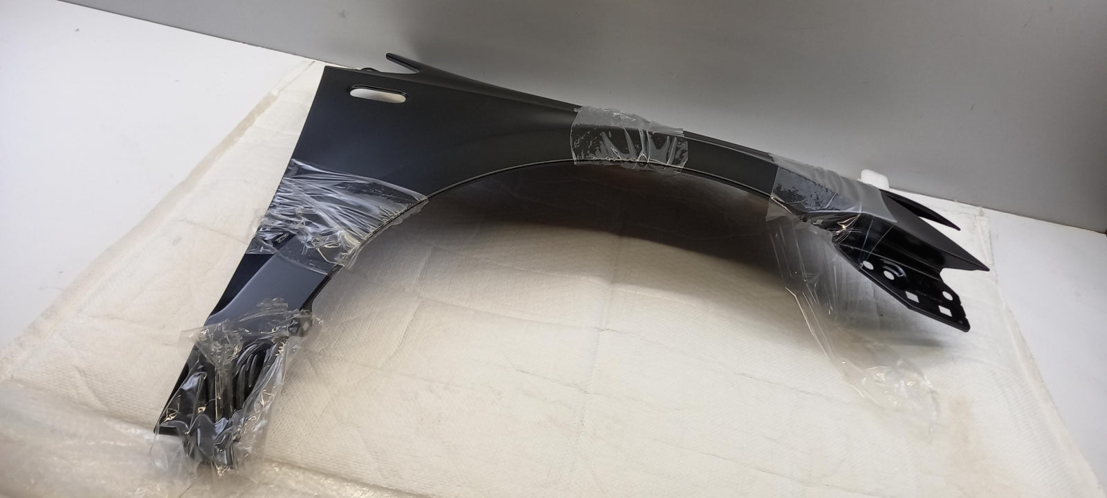 Original VW Polo 2013- Kotflügel vorne rechts 6RU821106N