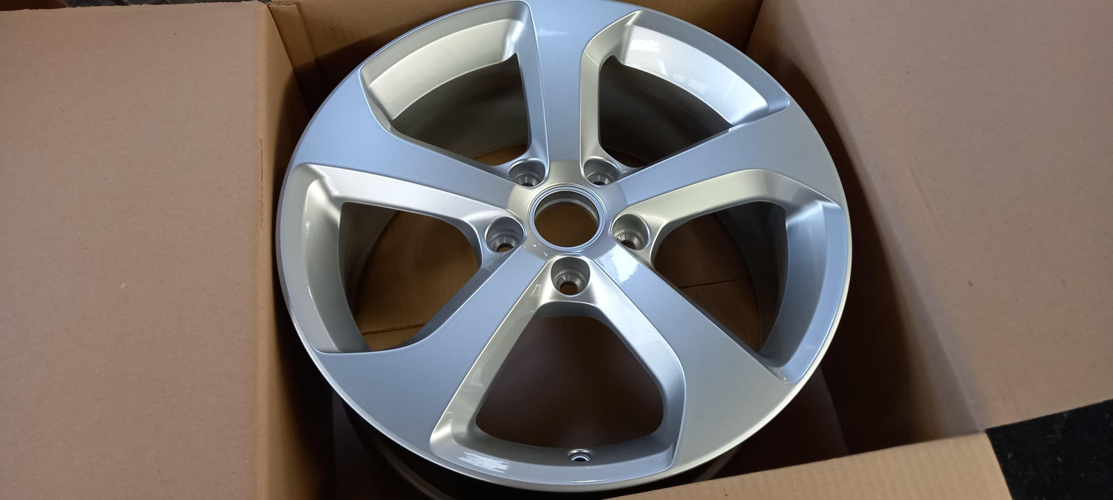 Original VW Golf 7 Sportsvan Alufelge 7.5Jx17 ET49 5G0601025BG8Z8